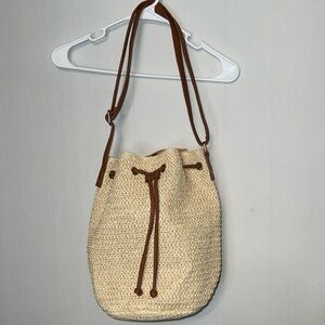 Montce Bucket Bag Beach Tote Cream Straw With Drawstring Handbag New WOT.